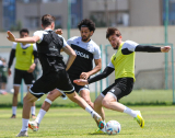 "Neftçi" “Qarabağ”la matçın hazırlığını davam etdirir