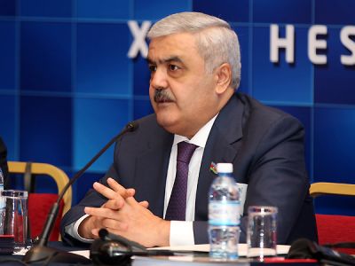 Rövnəq Abdullayev: “Futbolçularımız bunu bacardılar”