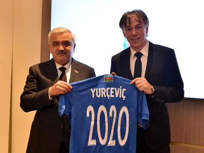 Yurçeviç rəsmən millimizdə