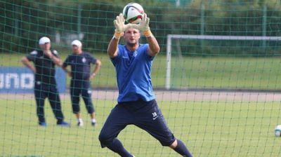 “Neftçi”dən ayrılan qapıçı Rusiya klubunda