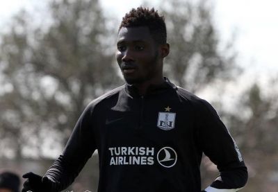 “Neftçi”nin futbolçusu Mali və Namibiya ilə oyunlara çağırıldı