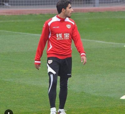 “Beşiktaş”ın erməni futbolçusu rəsmən La Liqa klubunda