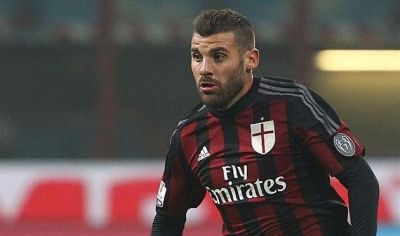 “Milan” italiyalı futbolçuyla yollarını ayırdı