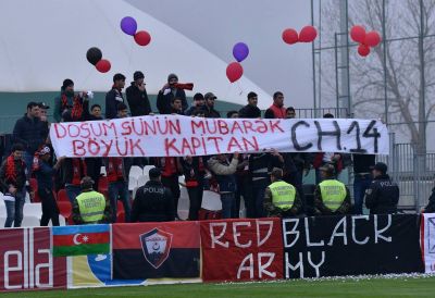 “Qəbələ” azarkeşləri 28-ci ad günündə Cavid Hüseynovu unutmadılar FOTO