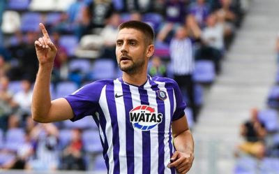 Nazarov klubu ilə yeni müqavilə imzalayır