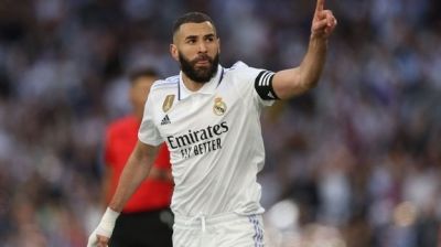 “Real” Benzema ilə yeni müqavilə imzaladı