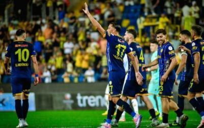 Renat Dadaşovun komandasından qələbə