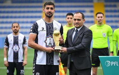 PFL ayın ən yaxşı qolunun müəllifini mükafatlandırdı
