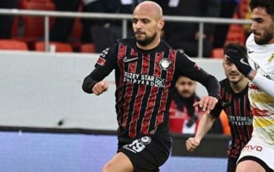 Diniyev oynadı, komandası mövsümü 10-cu pillədə başa vurdu