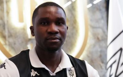 İfeanyi Metyu rəsmən “Neftçi”də