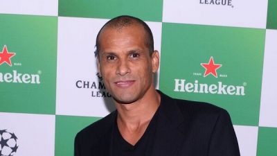Rivaldo: “O, “Barselona”ya keçsə, Levandovskinin əvəzləyicisi olacaq”