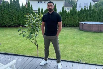 Azərbaycan millisinin sabiq futbolçusu özünə inşaatda iş tapıb