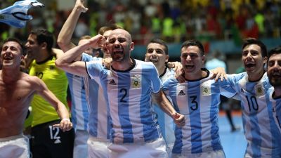 Dünya çempionatda Rusiya - Argentina finalı