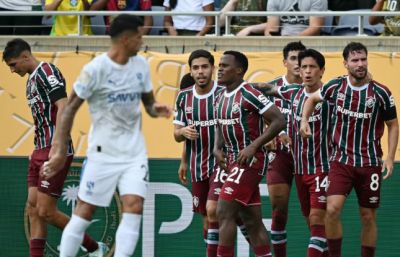 Dünya çempionatında ilk yarımfinalçı məlum oldu