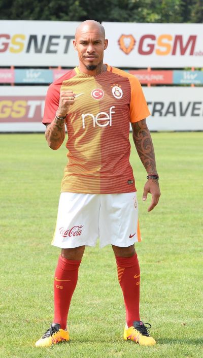 Naycel de Yonq “Qalatasaray”da