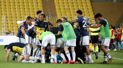 “Fənərbaxça”yla “Trabzonspor”dan qələbə