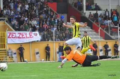 “Giresunspor” və “Bucaspor” azərbaycanlı qapıçını transfer etmək istəyir