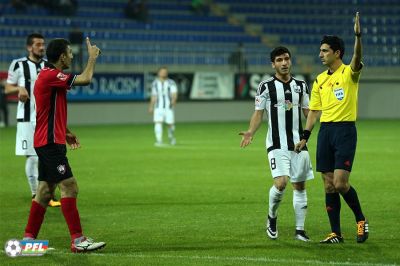 “3 hakimdən 2-si cəhənnəmə düşür, qoy, Əliyar Ağayev hansı tərəfdə olduğunu seçsin”