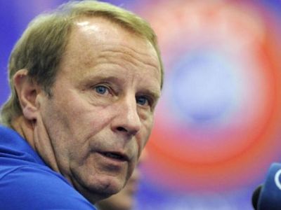 Berti Foqts: “Azərbaycanlı futbolçular elə bilirlər ki...”