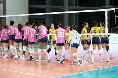 Qadın voleybolçular arasında ölkə çempionatında yeni mövsümə start verilib