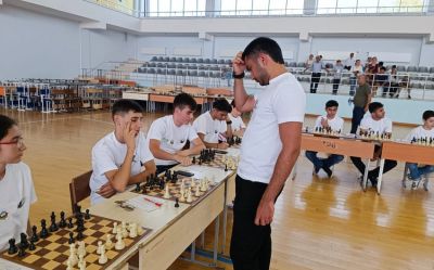 Qaxda Ümummilli liderin yubileyinə həsr olunan şahmat tədbiri keçirilib