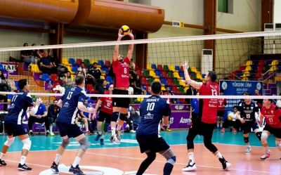 Yüksək Liqada ilk final oyunu keçirilib