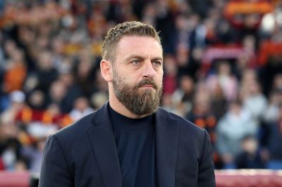De Rossi istefaya göndərildi