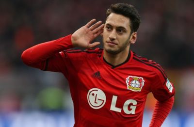 “Milan” Hakan Çalhanoğlu üçün danışıqlara başladı