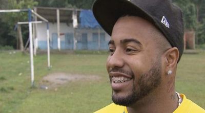 Daha bir futbolçu güllələndi