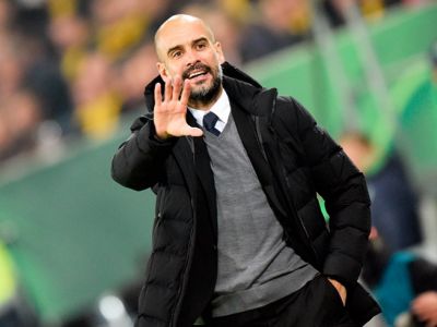 Hollanla Messi arasında hansı fərqlə var?