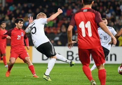 Millimiz Almaniyaya böyükhesabla uduzdu