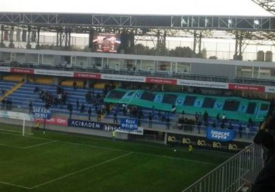 “Neftçi” üçün təhqiramiz pankart