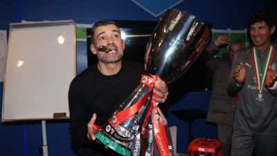 “Milan”ın baş məşqçisindən qələbə rəqsi