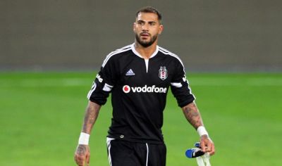 Son çempiondan yeni müqavilə