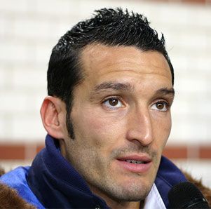 Canluka Zambrotta Bakıya gəlir