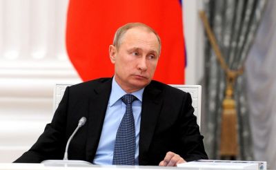 Putin “Bakı-2015”ə görə Rusiya telekanallarını tənqid etdi