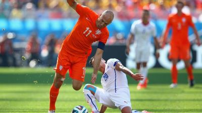 Hollandiya - Çili: Robben görüşün ən yaxşısı oldu