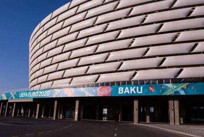 UEFA Bakı Olimpiya Stadionunu təltif etdi