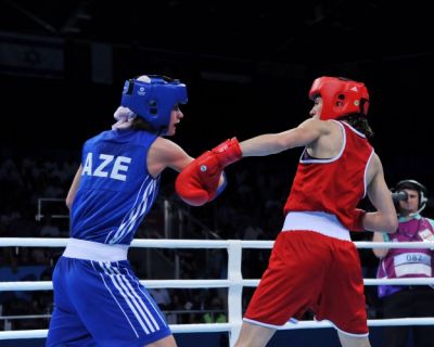 “Bakı-2015”: Qadın boksçumuz yarımfinala yüksəldi