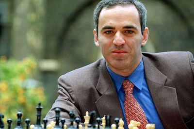 Kasparov Azərbaycana gəlmək istəyir