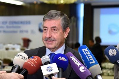 “Tunisdə terror hücumları baş verdiyindən, Konqresi Azərbaycana keçirdik”