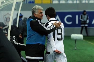 Əsgər Abdullayev: “Bəzi oyunçuların başına ağıl qoymaq lazımdı”