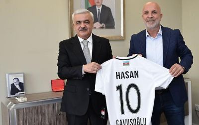 Rövnəq Abdullayev “Alanyaspor”un prezidenti ilə görüşdü