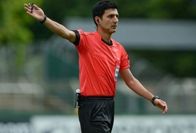 Əliyar Ağayev UEFA-nın top-hakimlər üçün kursunda