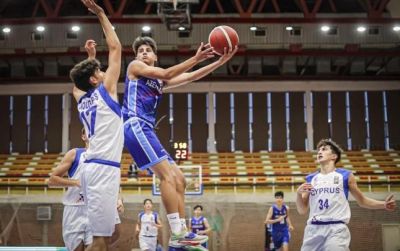 Azərbaycan yığması finalda uduzdu