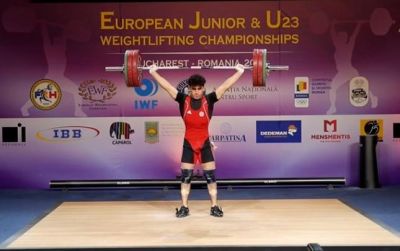 Azərbaycan ağırlıqqaldıranı qızıl medal qazandı