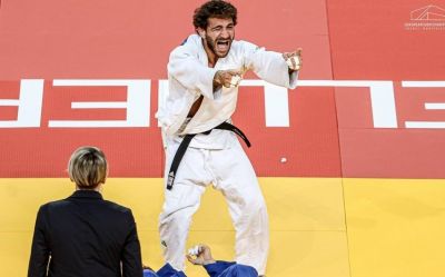 Hidayət Heydərov Tokioda çempion oldu, Zelim Tçkayev bürünc medal qazandı