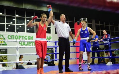 Boksçularımız Avropa birinciliyini 22 medalla başa vurublar