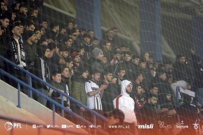 Azarkeşlər “Neftçi”ni 6400, “Qarabağ”ı 4000 manat xərcə aldı