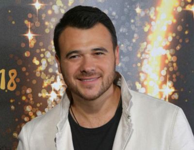 Emin Ağalarov “Neftçi”nin çempionluq medalı ilə